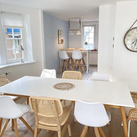Ferienhaus-Strandallee95-Direkt-Am-Strand Timmendorfer Strand Dış mekan fotoğraf